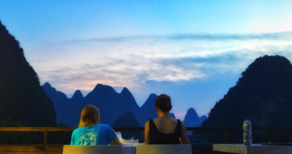 Hotel Zen Box House Yangshuo Exterior foto